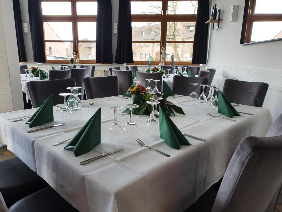 Olympia Hotel & Restaurant Inden エクステリア 写真